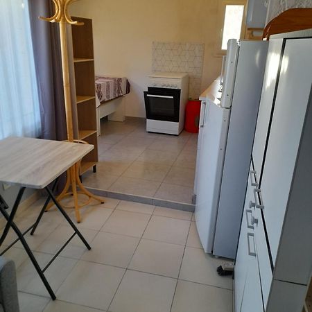 Chambres d'Hôtes Chez Cécile Lagnes Esterno foto