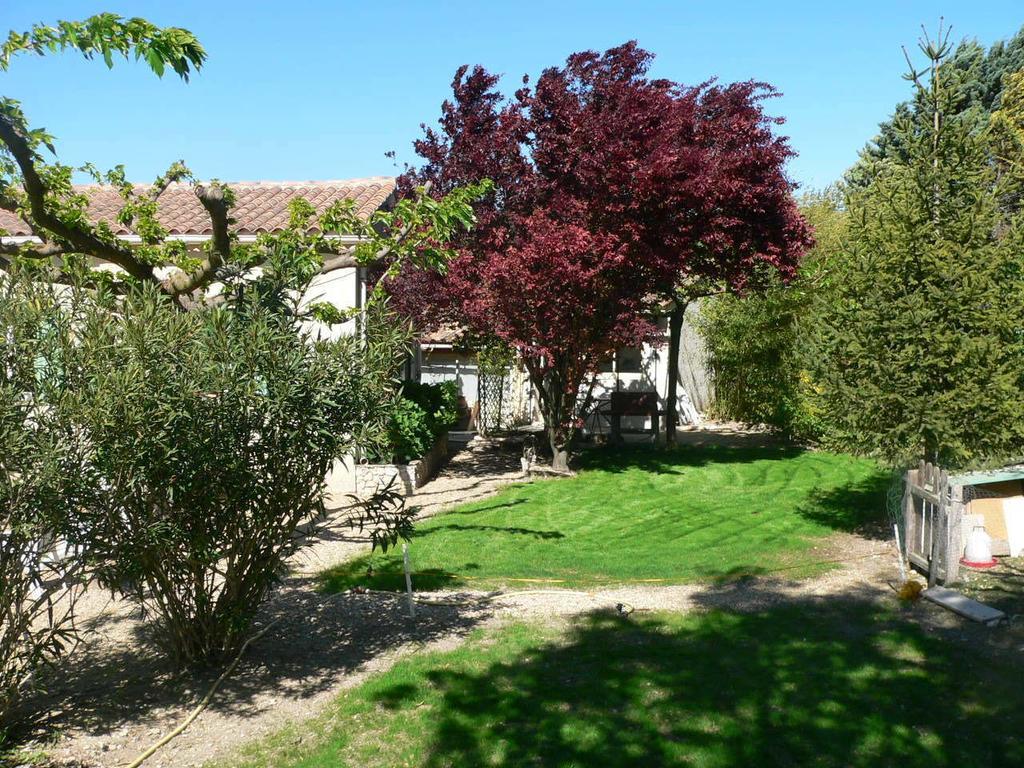 Chambres d'Hôtes Chez Cécile Lagnes Esterno foto