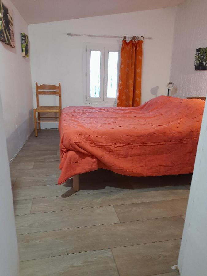 Chambres d'Hôtes Chez Cécile Lagnes Esterno foto